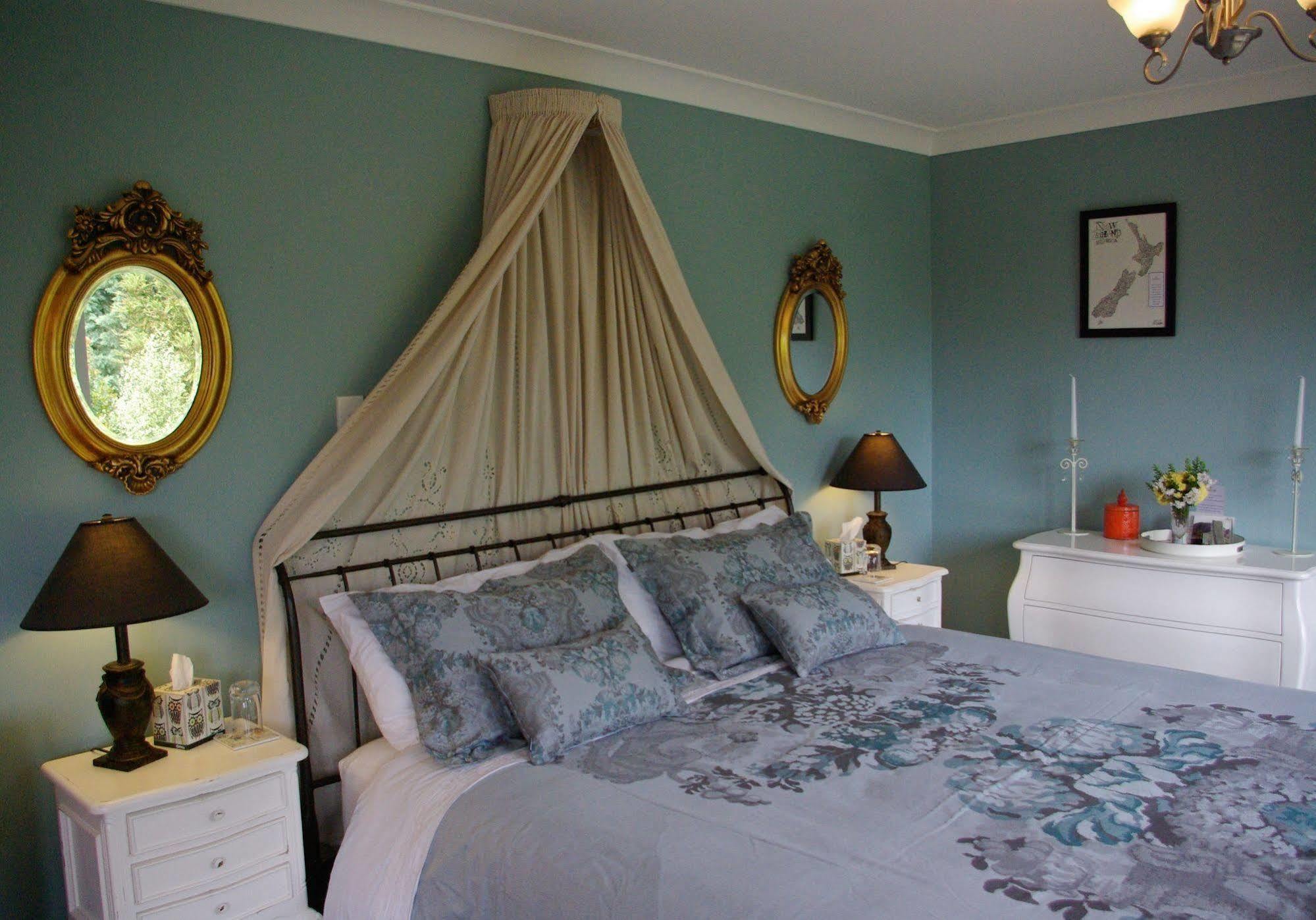 Kauri Point Luxury Bed & Breakfast Taupo Bagian luar foto